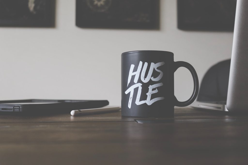 what is a side hustle?